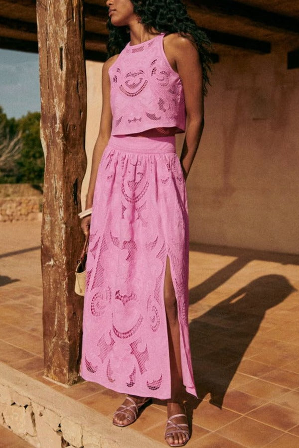 Look Stunning Cutout Embroidery Lace High Rise Slit Maxi Skirt