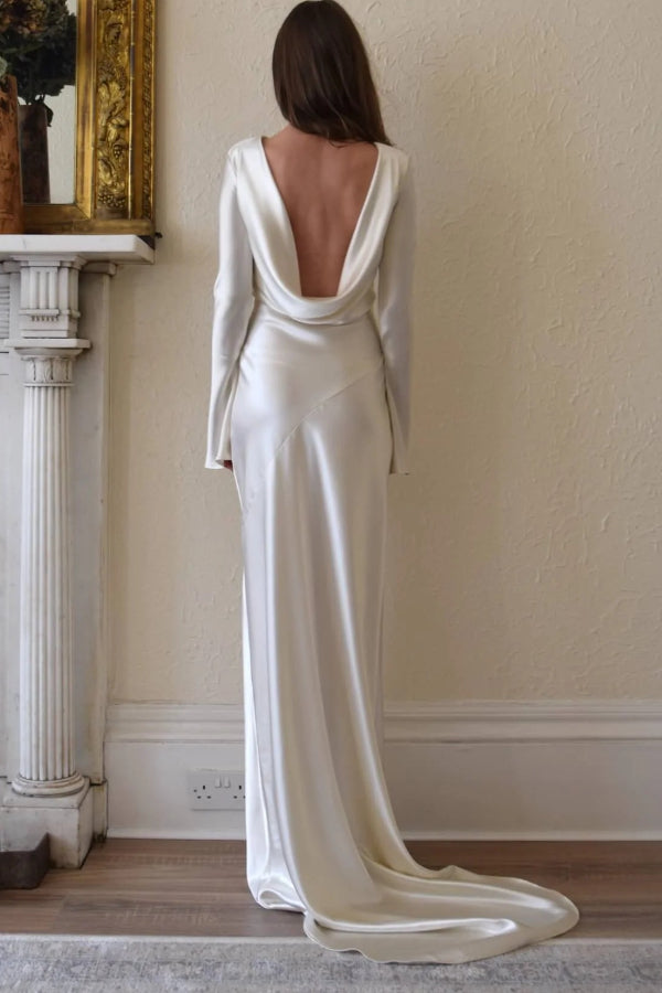 Robe longue en satin à col bénitier et dos ouvert Pearl Eden 
