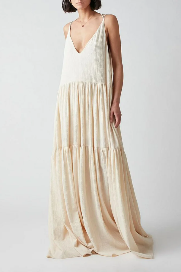 Robe longue élégante à bretelles et décolleté en V profond