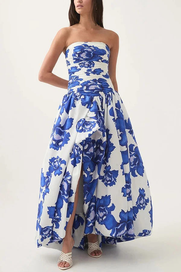Robe longue à épaules dénudées et corsage froncé à ourlet bouffant et imprimé floral Perfect Moment