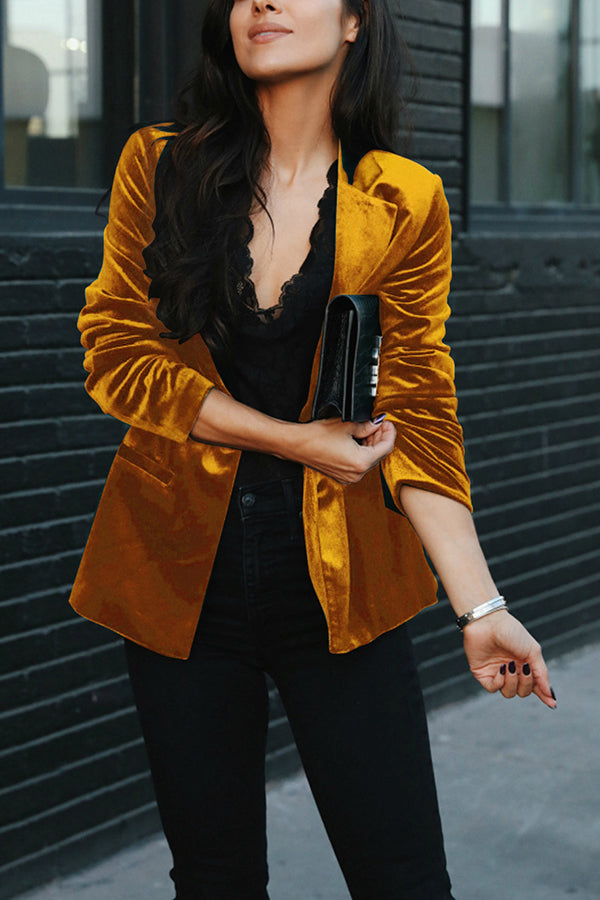 Chic Influencer Velvet Blazer