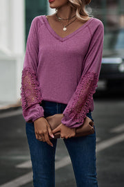 Loose Casual V-Neck Lace Long Sleeves