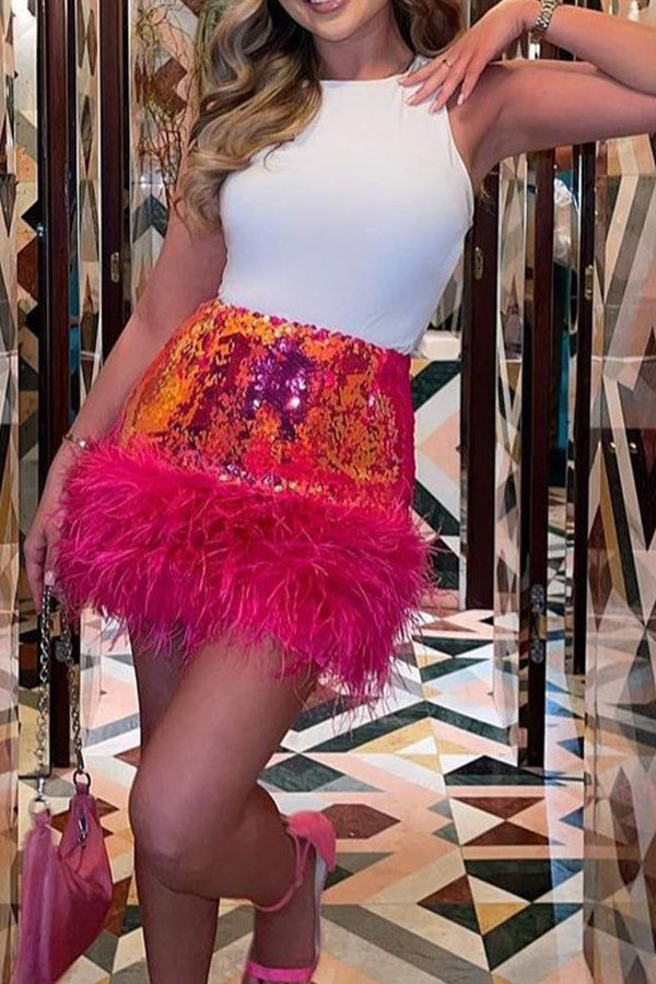 Jupe sexy à paillettes et plumes