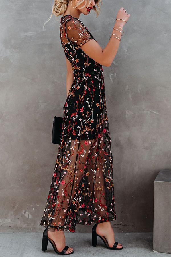 Romantic Getaway Embroidered Mesh Floral Maxi Dress