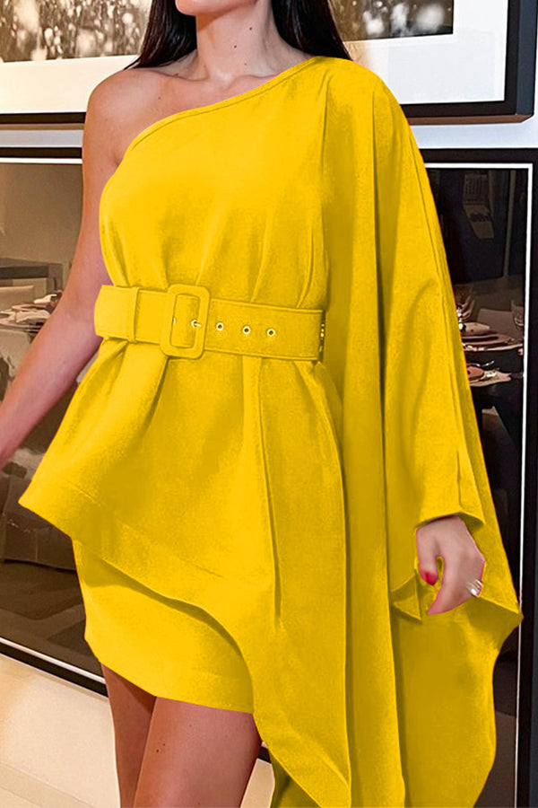 Fashion Solid Color Slim Belt One Shoulder Short Dress