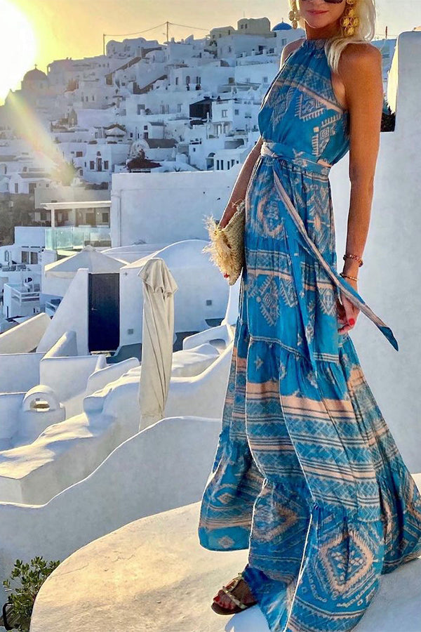 Superbe robe longue bohème fleurie à col licou