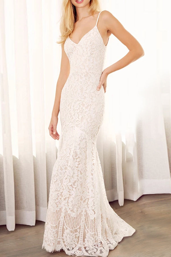 White suspender lace wedding dress