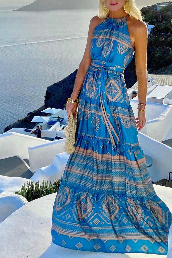 Superbe robe longue bohème fleurie à col licou