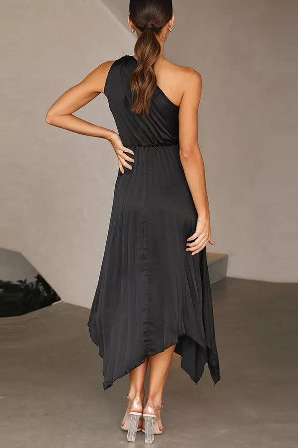 Plissiertes Midikleid aus Satin mit One-Shoulder-Träger