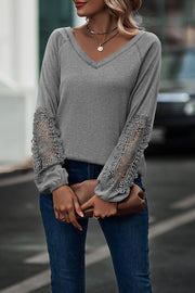 Loose Casual V-Neck Lace Long Sleeves