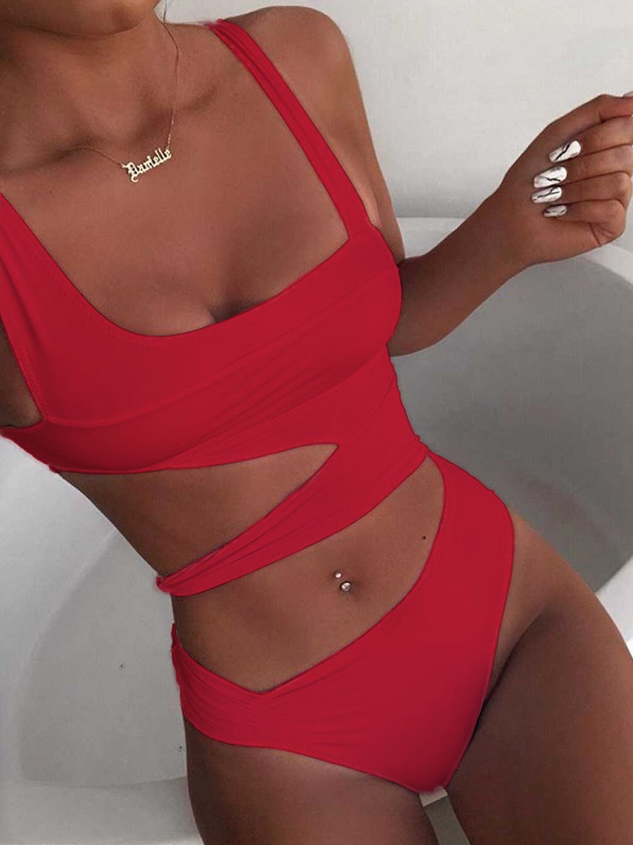 Maillot de bain une pièce uni découpé